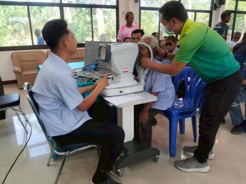 โครงการตัดแว่นตา ให้ผู้สูงอายุ ตำบลแสลงพัน ปีงบประมาณ 2569