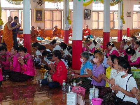 กิจกรรมสืบสานงานประเพณีอีสานการสวดมนต์หมู่ทำนองสรภัญญะ