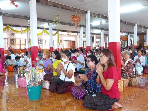 กิจกรรมสืบสานงานประเพณีอีสานการสวดมนต์หมู่ทำนองสรภัญญะ